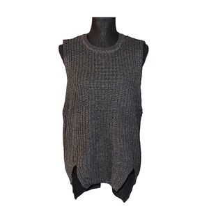 Vici sleeveless rib knit grey hi lo sweater tunic Small